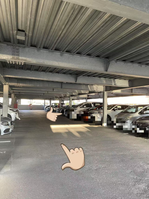 ライオンズタワー竹ノ塚の駐車場写真