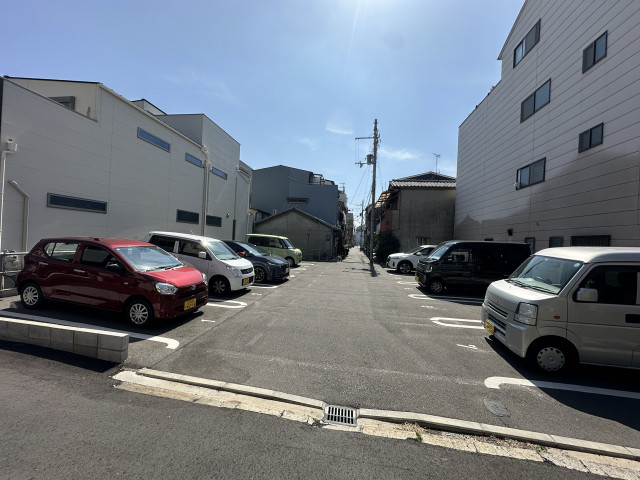 駐車場写真2