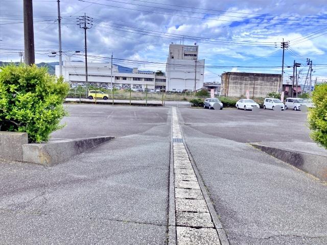 競輪場隔地駐車場【小松島港まつり2026 7/19(日)】の駐車場写真