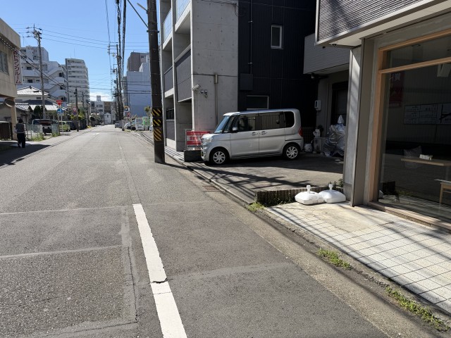 川辺町2丁目3-11駐車場の駐車場写真
