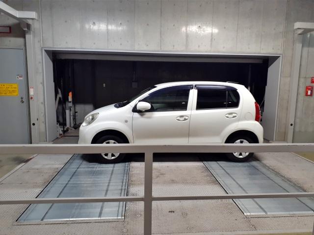 大阪証券取引所ビル 駐車場【機械式】の駐車場写真