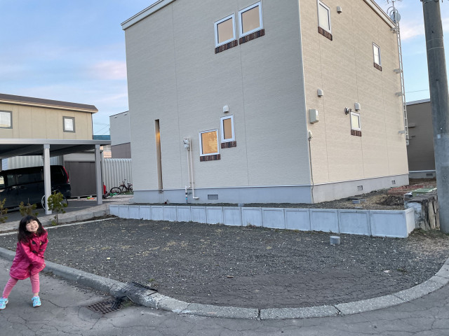 大麻晴美町8-9駐車場の駐車場写真