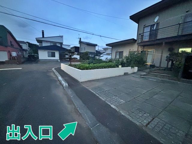 東共栄2丁目18-10駐車場の駐車場写真