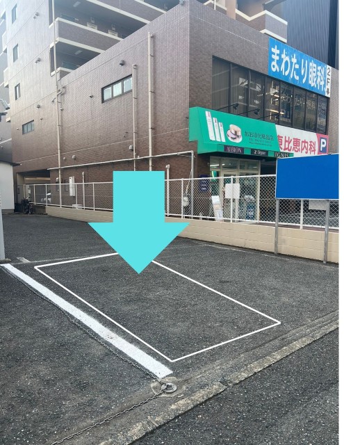 比恵バス停前駐車場の駐車場写真