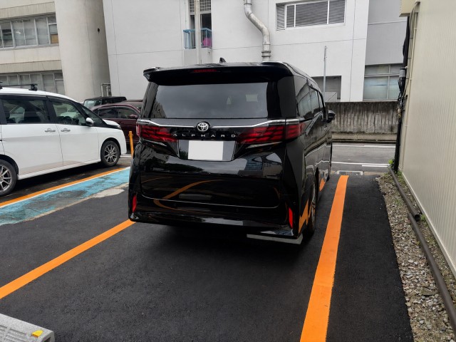 大手3丁目5-15駐車場の駐車場写真