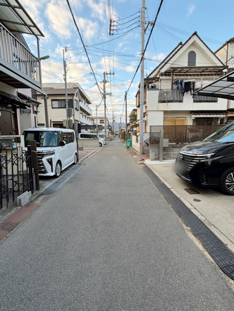 兵庫県西宮市浜甲子園の駐車場写真