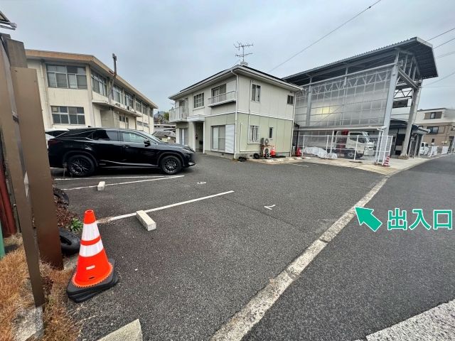 宮島口1丁目3-10駐車場【1】の駐車場写真