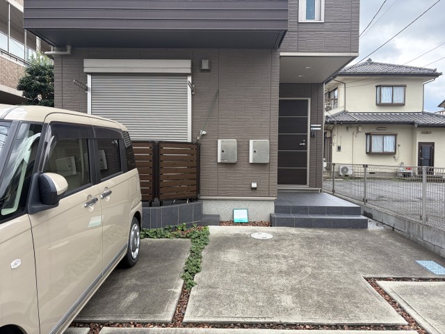 A-place 駐車場1の駐車場写真
