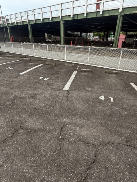 川崎マンションの駐車場写真