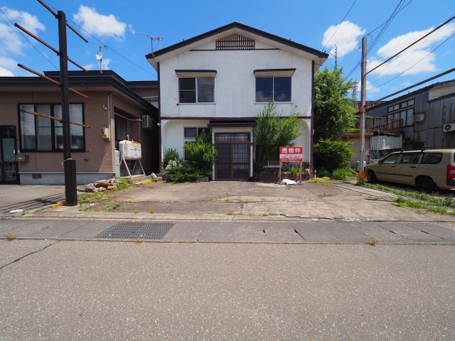 大曲の花火臨時駐車場　若竹町32-2の駐車場写真