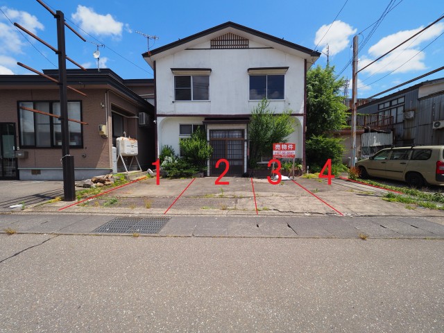 大曲の花火臨時駐車場　若竹町32-2の駐車場写真