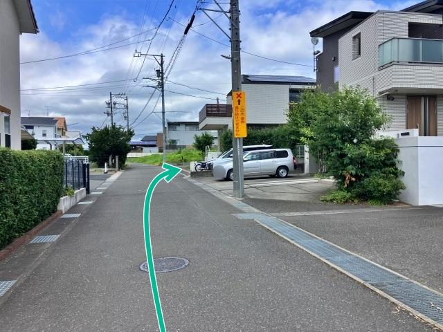 国吉田6丁目9-8-8駐車場の駐車場写真