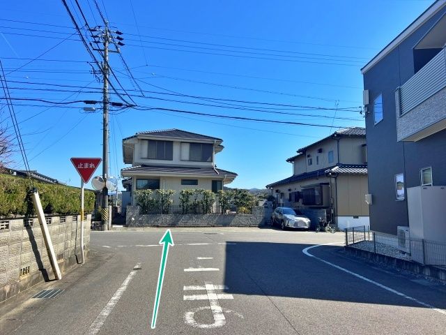 野見山町3丁目27 伊東邸☆アキッパ駐車場の駐車場写真