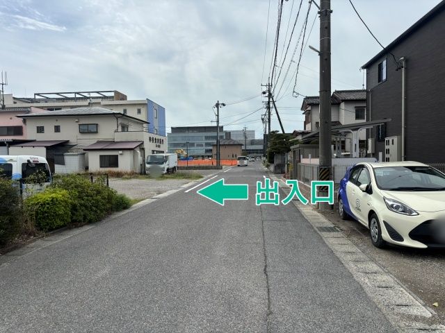 松ヶ枝3丁目32番付近駐車場の駐車場写真