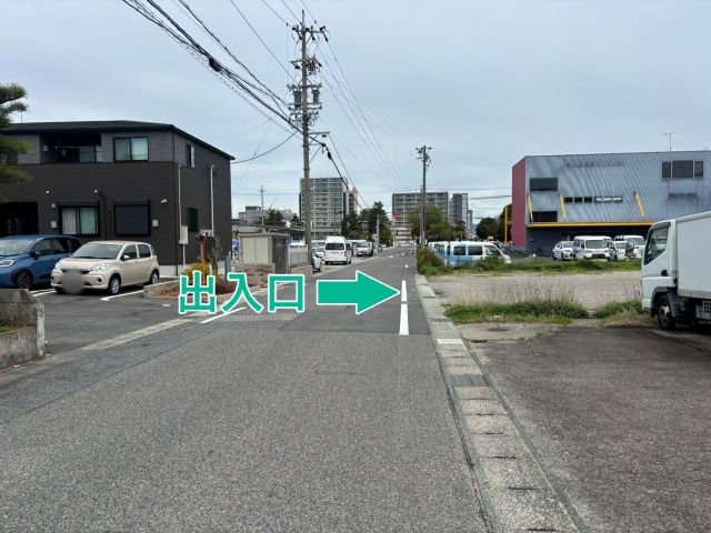 松ヶ枝3丁目32番付近駐車場の駐車場写真