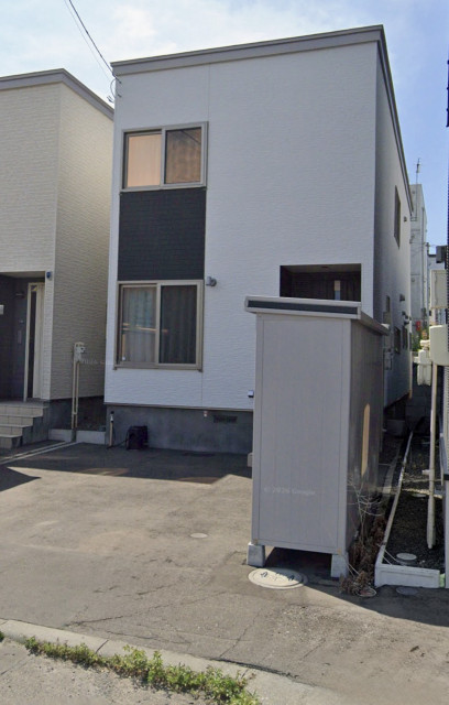 月寒西1条10丁目3-24駐車場の駐車場写真