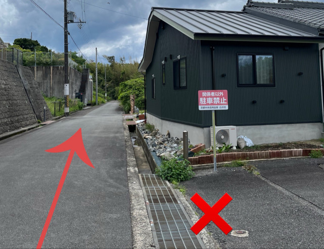 江津良海水浴場徒歩1分パーキング【利用時間：7:00~18:00】の駐車場写真