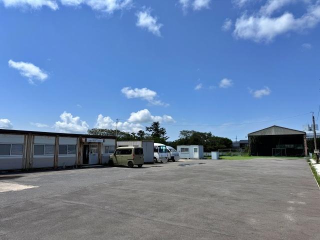 美保基地航空祭第1駐車場の駐車場写真