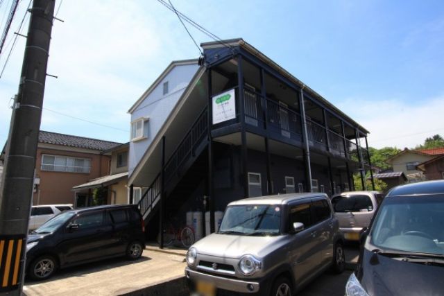 コートボジュール【C187】の駐車場写真