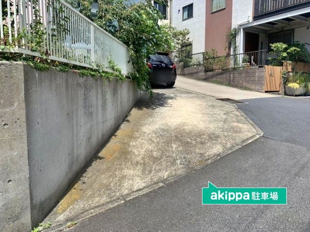 バイク 長者ヶ崎駐車場 三浦郡葉山町 バイク駐車場 240 0116 の地図 アクセス 地点情報 Navitime