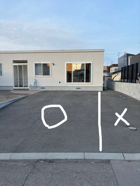 もみじ台南1丁目6-8駐車場の駐車場写真