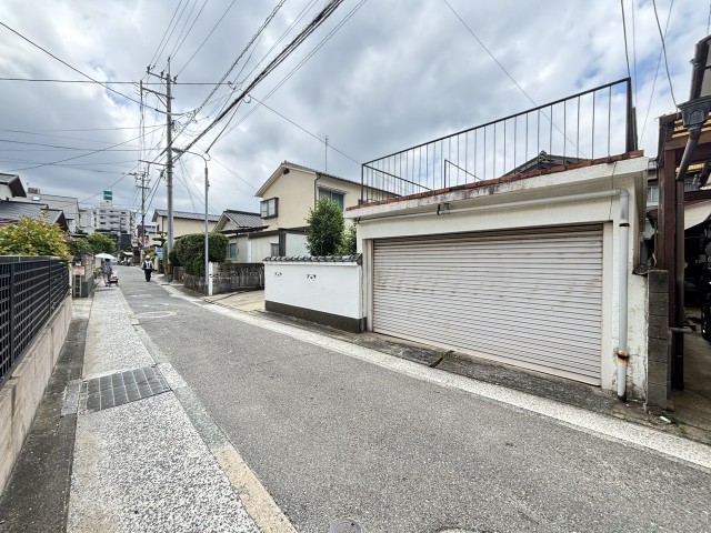和白3丁目23-43駐車場の駐車場写真