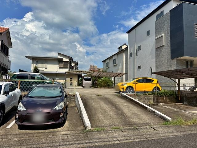 【西側】藤森西町1207 月極☆アキッパ駐車場の駐車場写真
