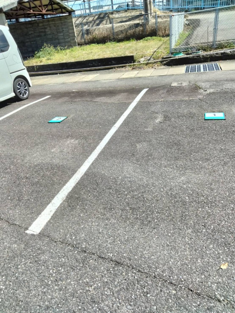西鉄端間駅前駐車場の駐車場写真