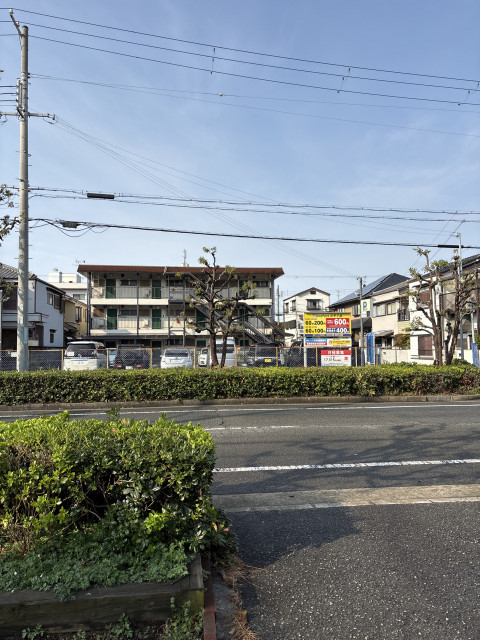 浜甲子園3丁目の駐車場写真