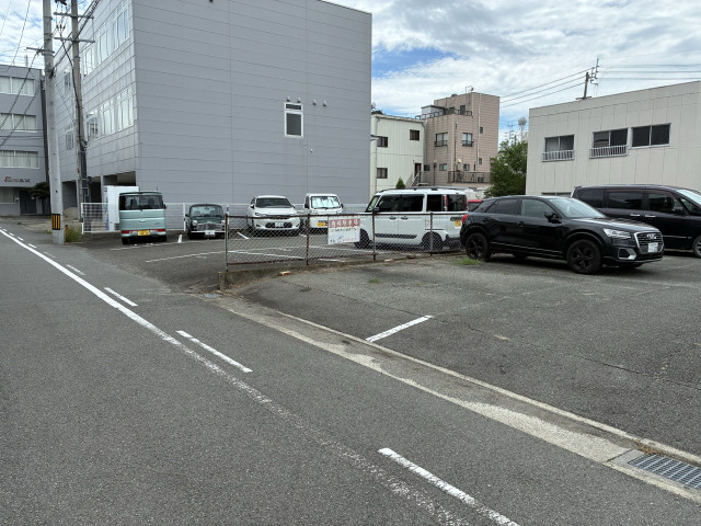 駐車場写真2