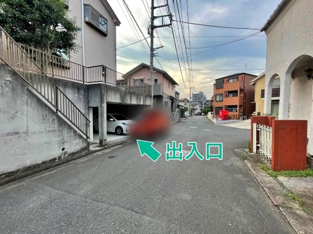 久里浜2丁目32-5 車庫◎アキッパ駐車場の駐車場写真