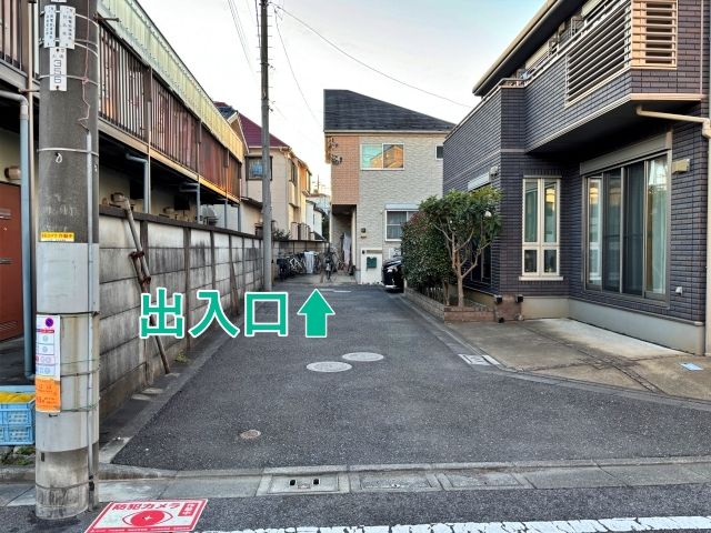 [cd4be]伊興1丁目16 個宅アキッパ駐車場の駐車場写真