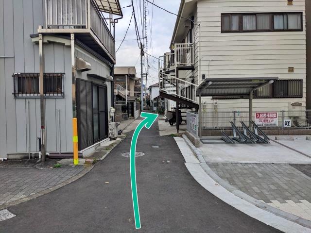 子安通1丁目石川宅"アキッパ駐車場の駐車場写真