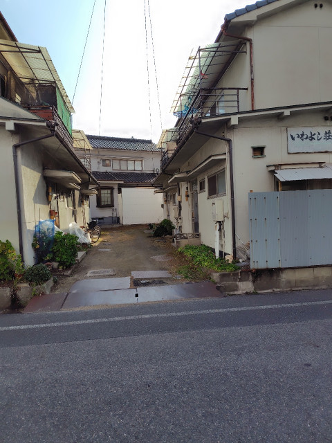 いわよし荘の駐車場写真