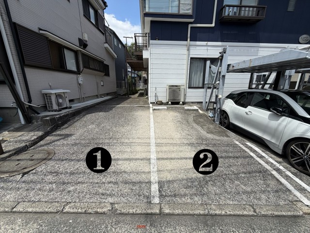 浅間台65の駐車場写真