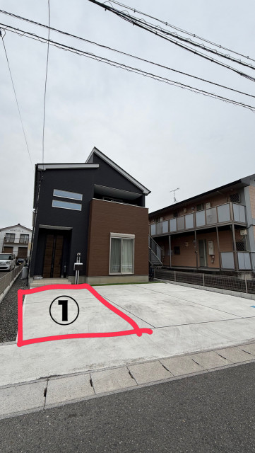 本町11丁目80番地駐車場の駐車場写真