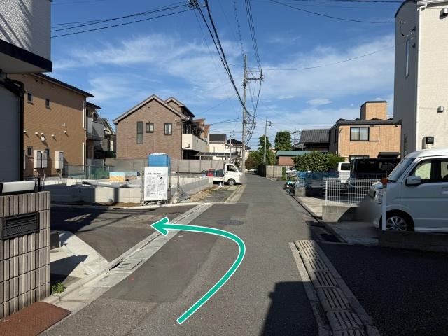 【東側】赤塚7丁目16 カーサソシエゴ☆アキッパ駐車場の駐車場写真