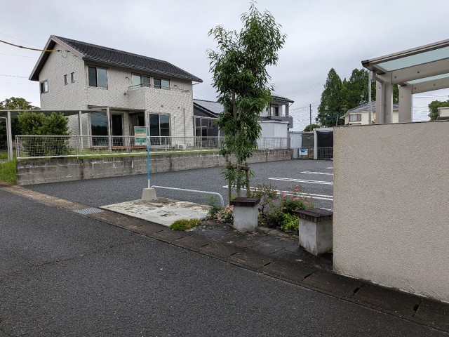リラフォートさんさん駐車場8番の駐車場写真