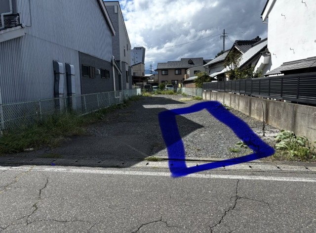 村井駅東側駐車場の駐車場写真