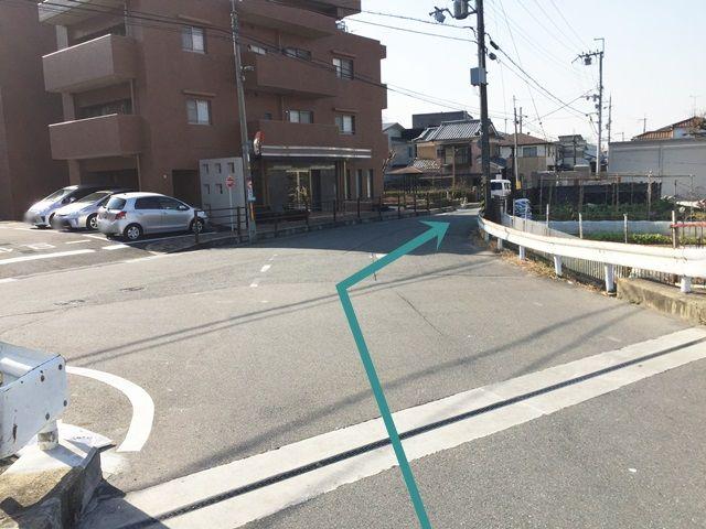 八幡市橋本栗ケ谷 東山本第一駐車場の駐車場写真