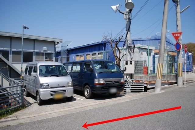 【道順2】直進してください。