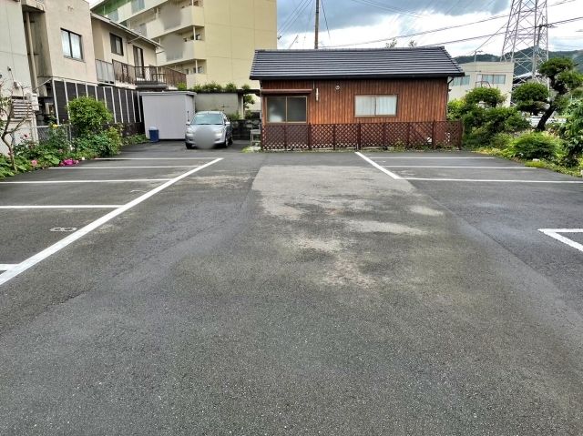 駐車場写真2
