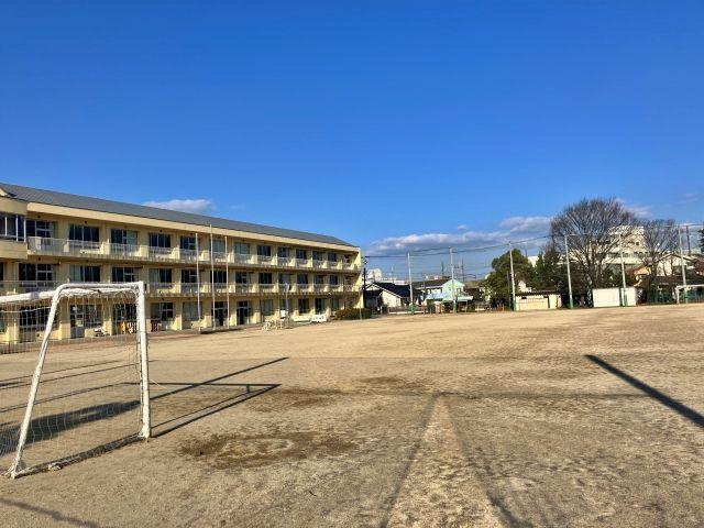 挙母小学校【第58回豊田おいでんまつり公式駐車場】の駐車場写真
