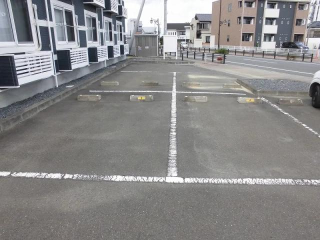 レオネクストユーカリ旭町駐車場【42630】の駐車場写真
