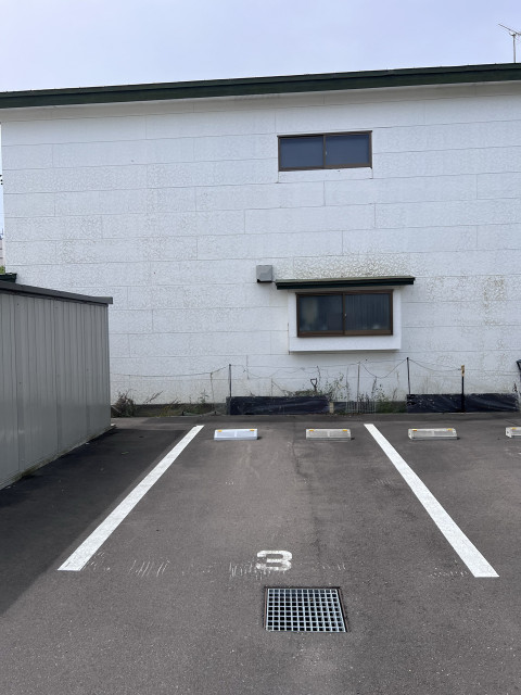 川上町7丁目駐車場の駐車場写真