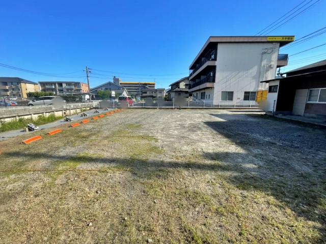 高木瀬東2丁目15-4駐車場の駐車場写真