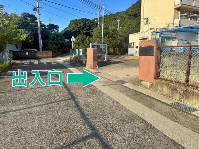 ビレッジハウス馬場平【W-322】※1号棟と2号棟の間付近の駐車場写真