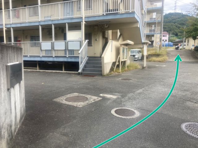 ビレッジハウス倉治【W-266】駐車場※2号棟付近の駐車場写真