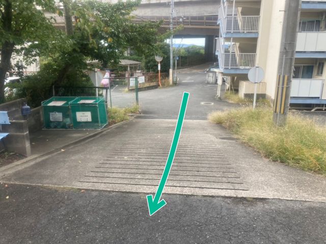 ビレッジハウス倉治【W-266】駐車場※2号棟付近の駐車場写真