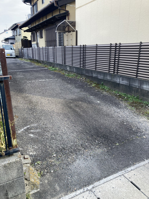 岐阜信用金庫南駐車場【シ】の駐車場写真